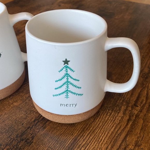 2x American Atelier Christmas Mugs | Coffee Mug Set | Christmas Coffee Mugs - Picture 2 of 6